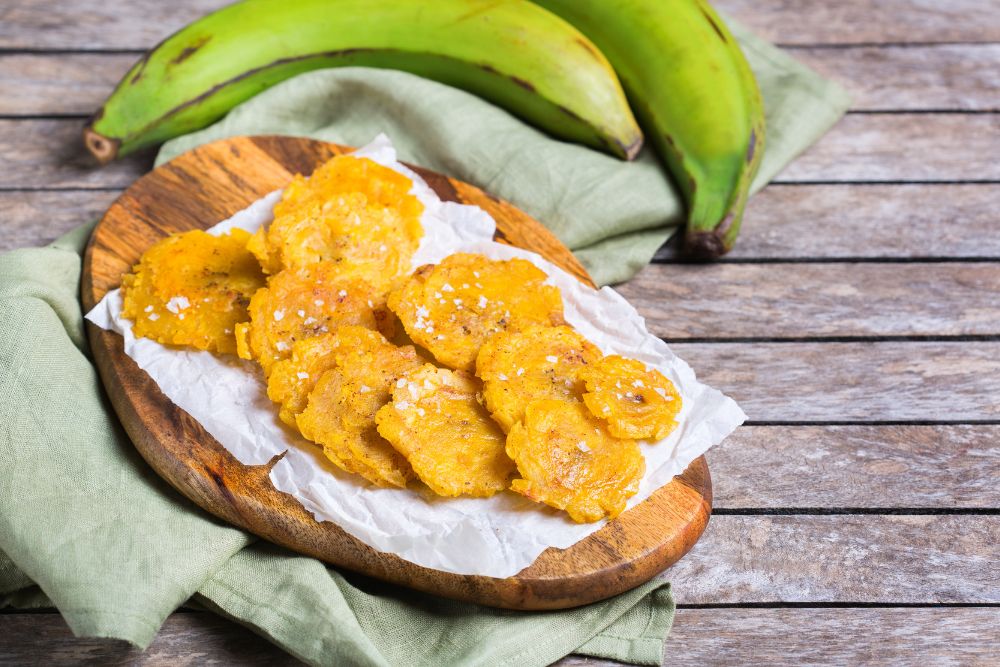 Tostones with Garlic Dipping Sauce Recipe